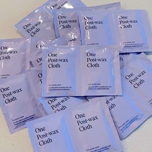 2/$6 - 40 FLAMINGO Soothing Skincare Wipes